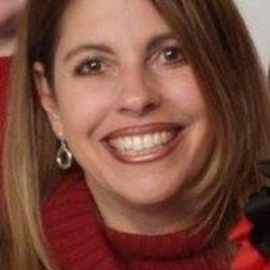 Meet your Posher, Yvette